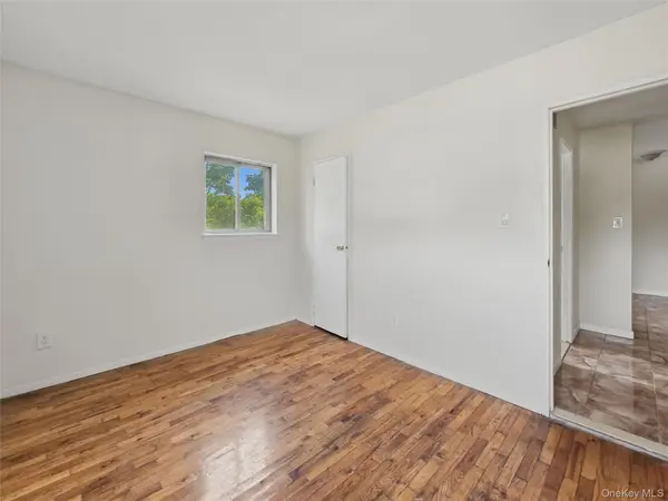 14563 181st ST, Springfield Gardens, NY 11413