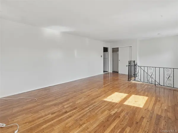14563 181st ST, Springfield Gardens, NY 11413