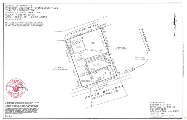 87 North RD, Hampton Bays, NY 11946
