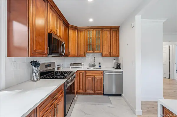 168-01 18th AVE #3-135, Whitestone, NY 11357
