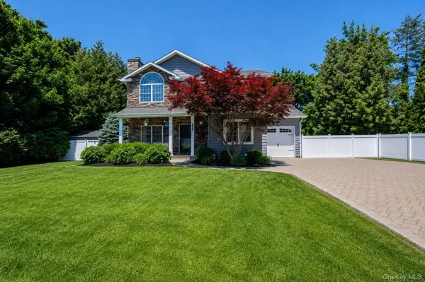 257 4th ST, Saint James, NY 11780
