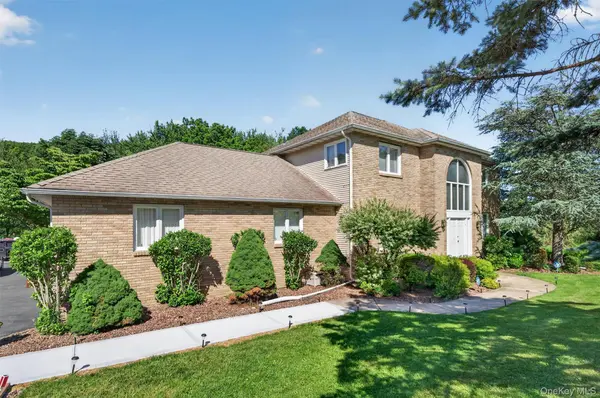 335 Laroe RD, Chester, NY 10918