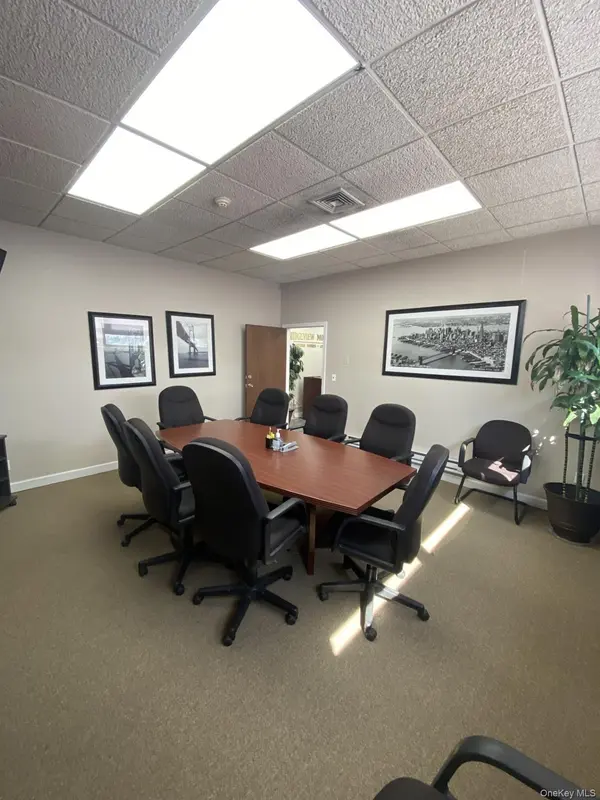 1200 Hempstead, Franklin Square, NY 11010