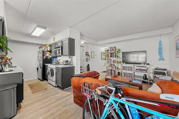 112 Beach 62nd ST #66, Arverne, NY 11692