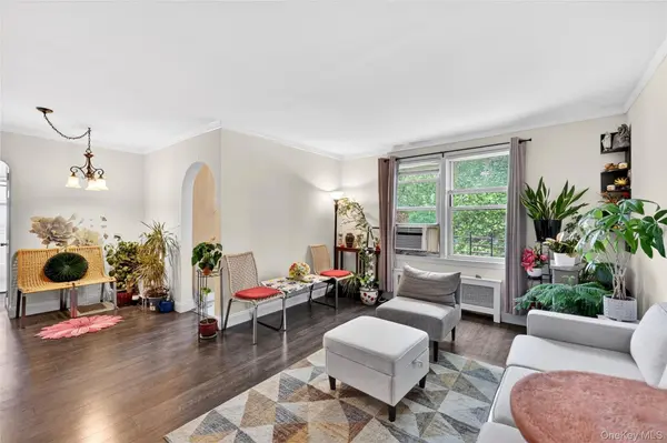 13 Winchester AVE #2A, Yonkers, NY 10710