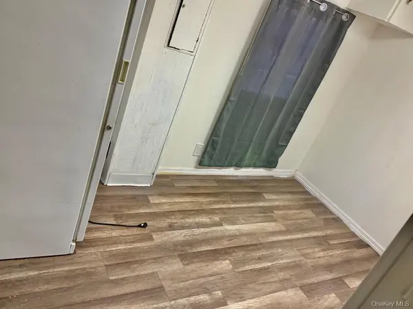 620 #25 Montauk HWY #25, Westhampton Beach, NY 11978