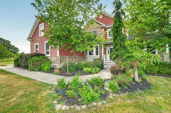 12 Brewster CT, Washingtonville, NY 10992