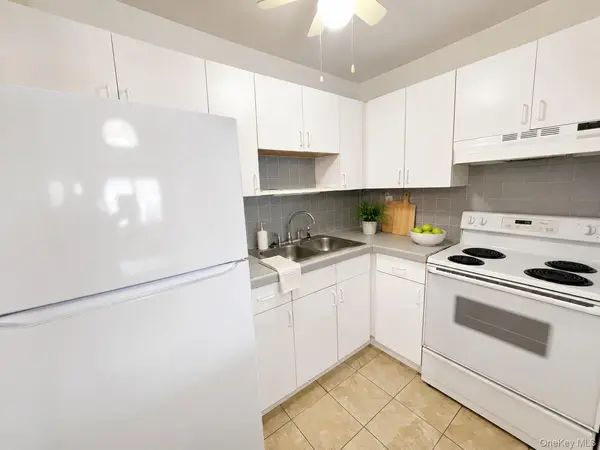 274 Hooker AVE #L2, Poughkeepsie, NY 12603