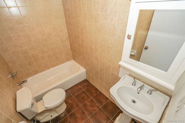 2166 Broadway #22B, New York (manhattan), NY 10024