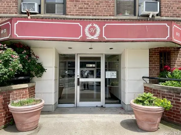 48-21 40th ST #4B, Sunnyside, NY 11104