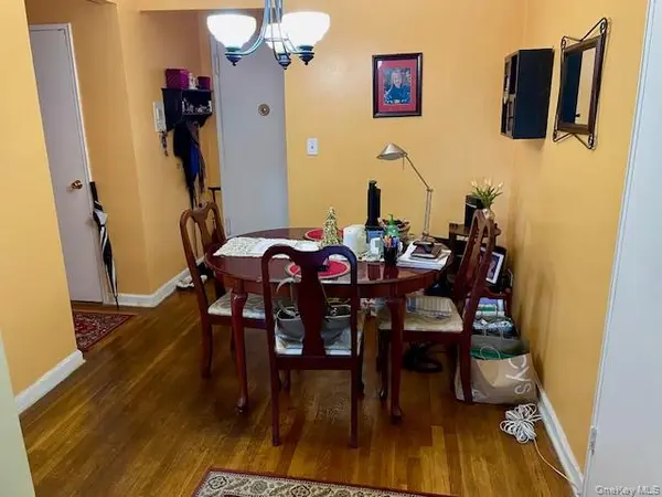 48-21 40th ST #4B, Sunnyside, NY 11104