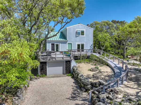 2045 Lake DR, Southold, NY 11971