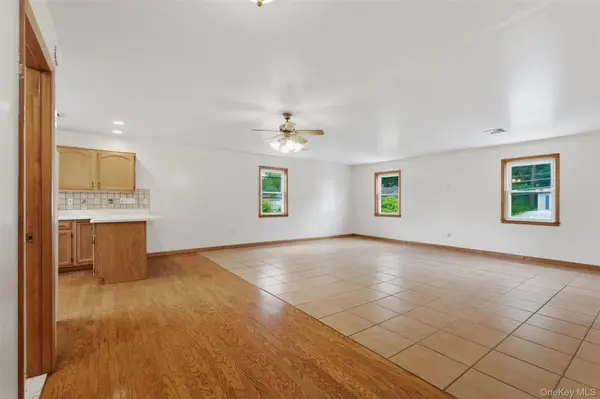 200 North ST #B, Newburgh, NY 12550