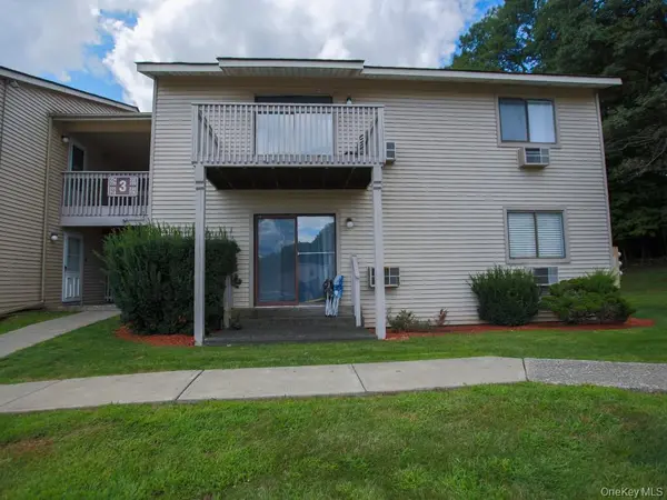 226 Concord LN, Middletown, NY 10940