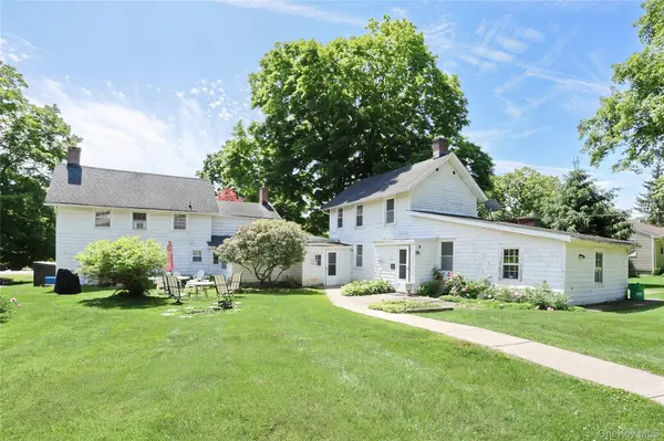 500 Haverstraw RD, Suffern, NY 10901