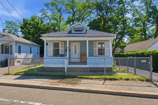 84 Main ST,  Garnerville,  NY 10923