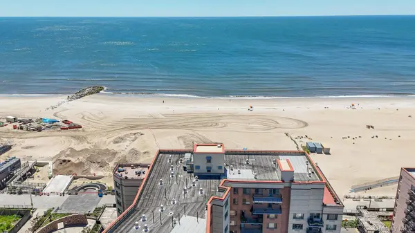 136 Beach 117th ST #7J, Rockaway Park, NY 11694