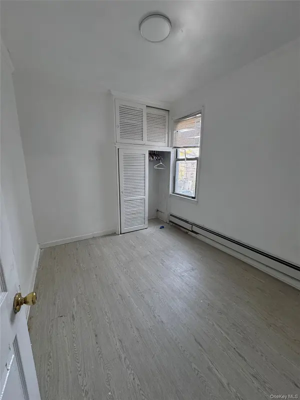 1848 126th ST, College Point, NY 11356
