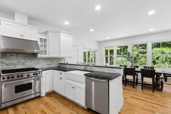 23 Osprey RD, Shelter Island, NY 11964