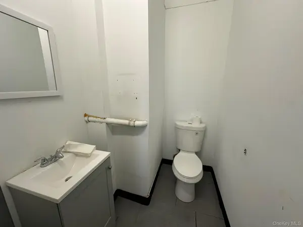 47-20 48th AVE, Woodside, NY 11377