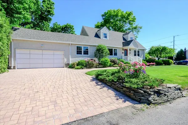 1401 Herzel BLVD, West Babylon, NY 11704