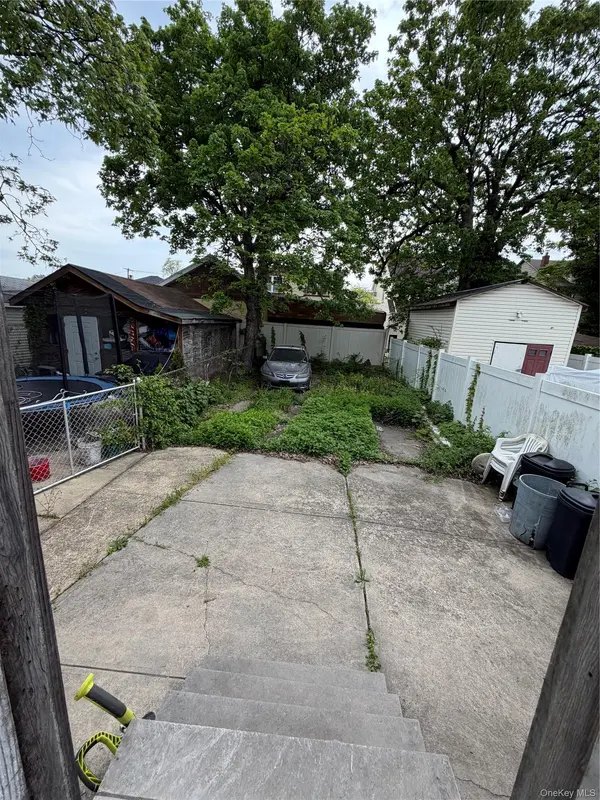 11129 147th ST, Jamaica, NY 11435
