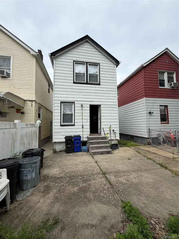 11129 147th ST, Jamaica, NY 11435