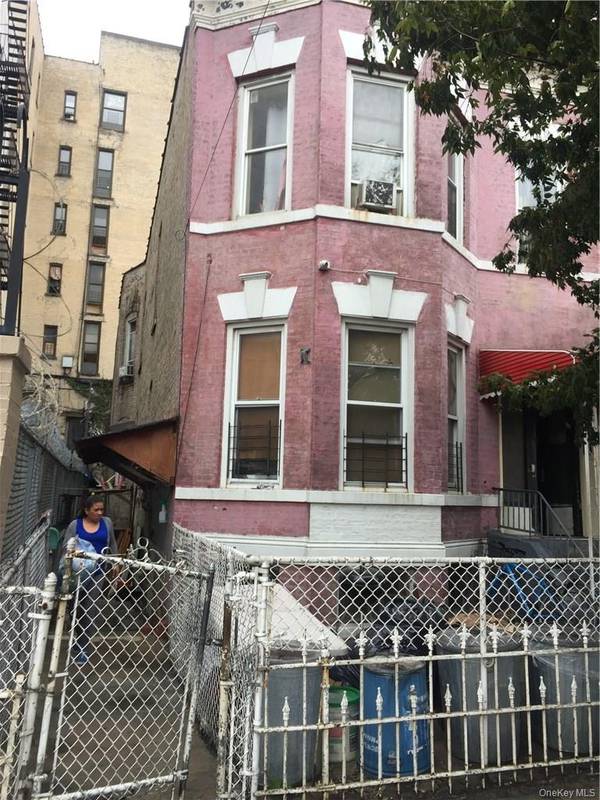 881 Longfellow AVE, Bronx, NY 10474