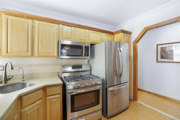 104 Division AVE #17, Brooklyn, NY 11211