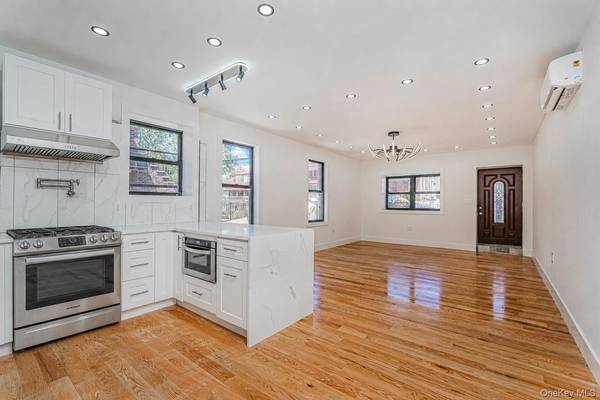 994 E 54th ST, Brooklyn, NY 11234