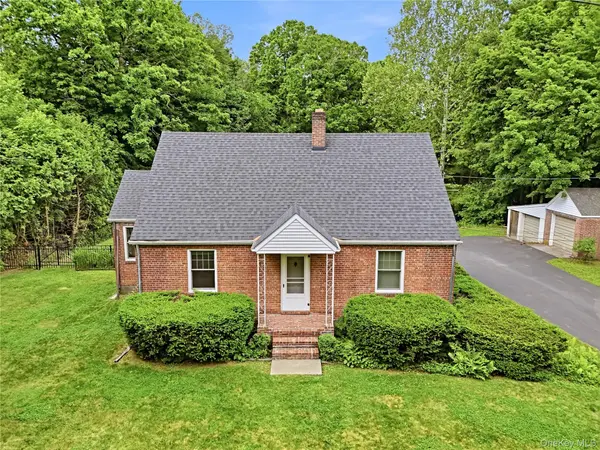 28 Kent RD, Wappingers Falls, NY 12590