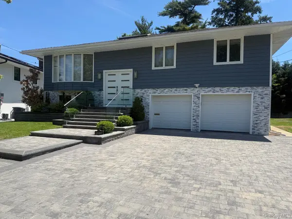 1015 Dartmouth LN, Woodmere, NY 11598