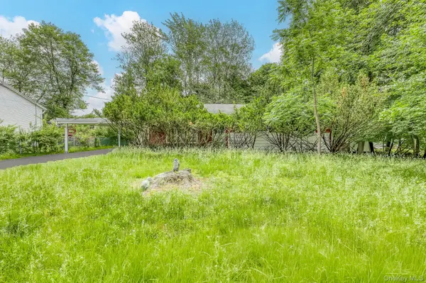 33 York AVE, Monticello, NY 12701