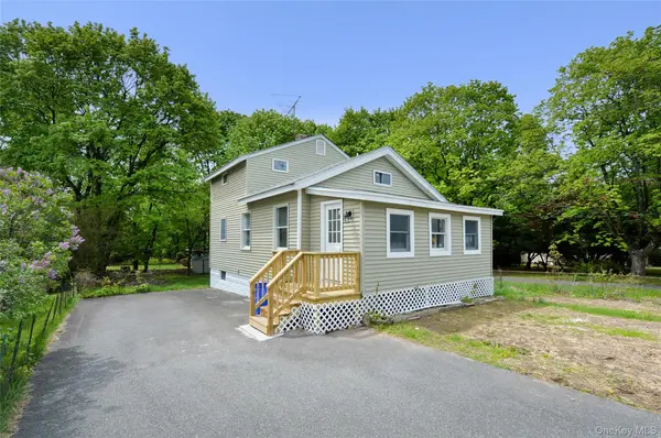 7 Pioneer AVE, Suffern, NY 10901