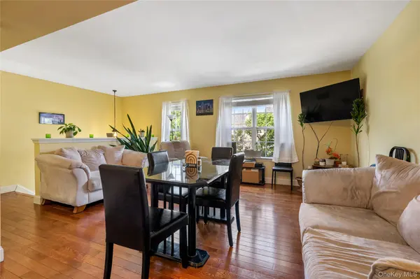 21 Evan CT, Middletown, NY 10940