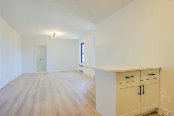 37-50 87th ST #5, Jackson Heights, NY 11372