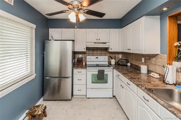 1505 Chelsea CV, Hopewell Junction, NY 12533