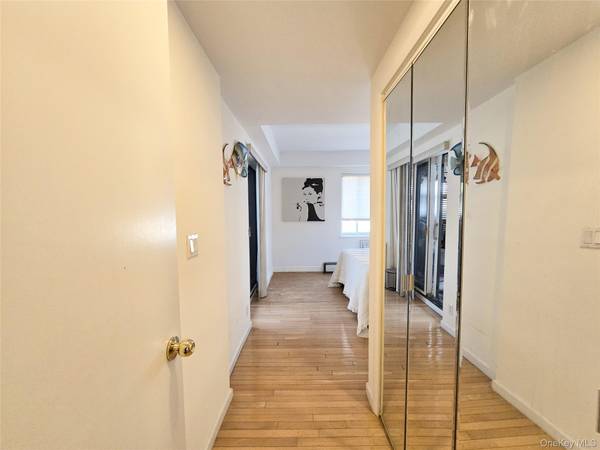 133-47 Sanford AVE #11A, Flushing, NY 11355
