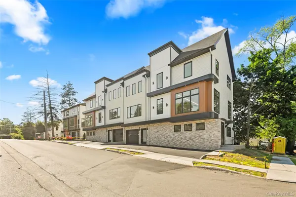 9 Lincoln ST #201, Spring Valley, NY 10977