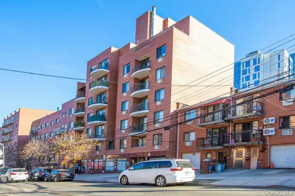 136-16 35th AVE #7C, Flushing, NY 11354