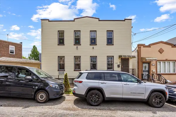 65-34 Jay AVE, Maspeth, NY 11378