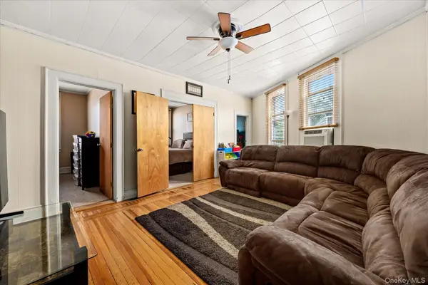 65-34 Jay AVE, Maspeth, NY 11378