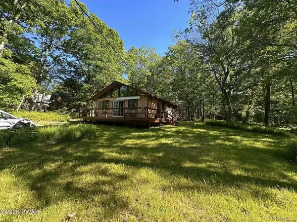 107 Fetlock DR, Other, PA 18428