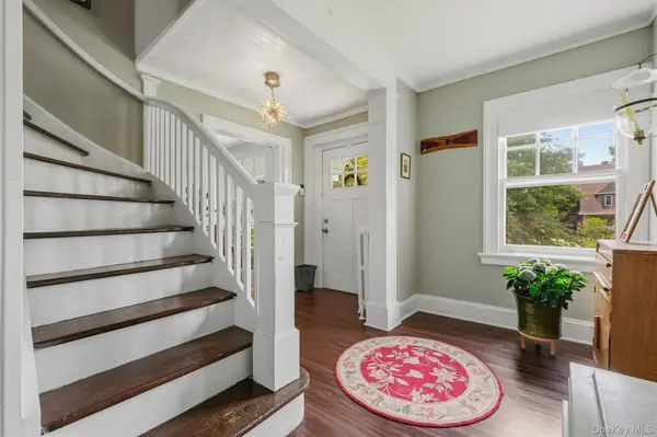 108 Hooker AVE, Poughkeepsie, NY 12601