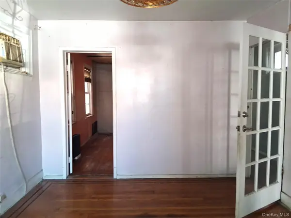 115-38 127th ST, South Ozone Park, NY 11420