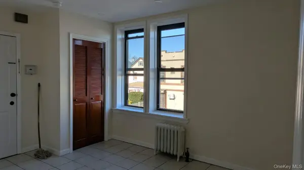 214-85 Jamaica AVE #2F, Queens Village, NY 11428