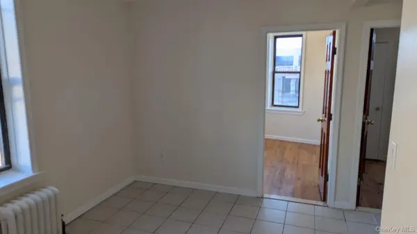 214-85 Jamaica AVE #2F, Queens Village, NY 11428