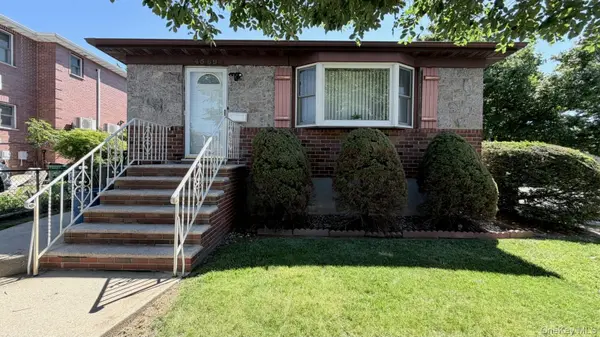 45-69 204th ST, Bayside, NY 11361