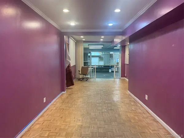 10 Willowdale AVE #D, Port Washington, NY 11050