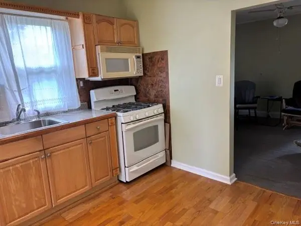 22 E 5th ST, Huntington Station, NY 11746